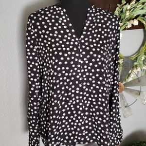 Dkny nwts long sleeve shrit